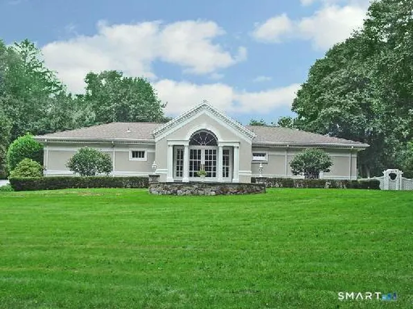 321 Oenoke Ridge, New Canaan, CT 06840