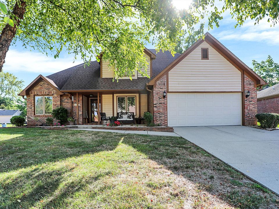 1st image of 7553 Huddleston Dr E