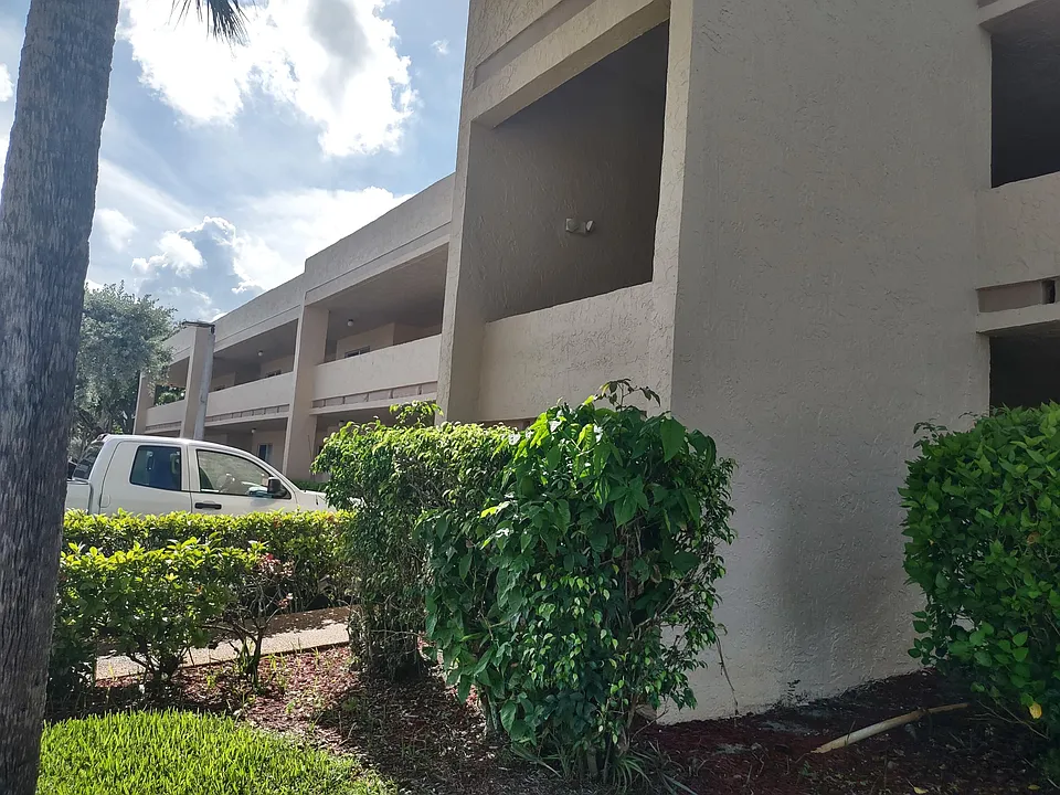 3212 Strawflower Way #207