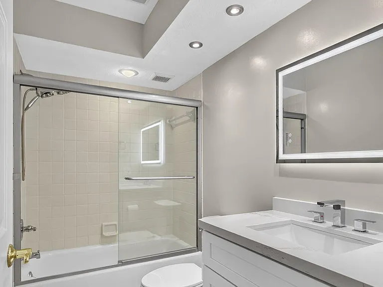 65 Balfour Rd E — Photo 27