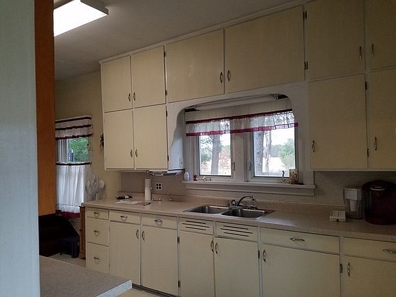 3rd image of 8546 Dragonfly Rd