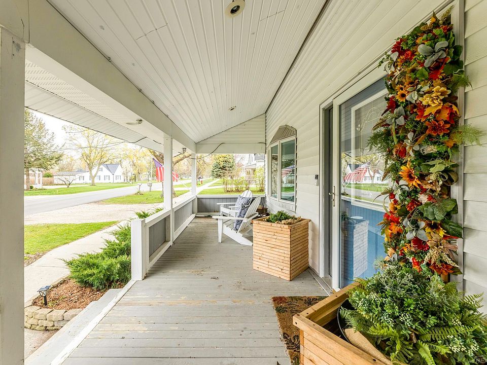 5522 Union St, Lexington, MI 48450 | MLS #50206032 | Zillow