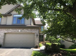 1N593 Augusta Ct, Winfield, IL 60190