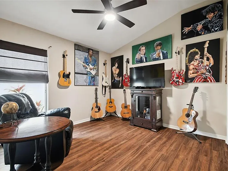 7655 Citrus Blossom Dr — Photo 33