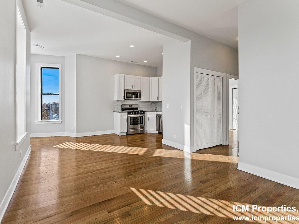 1st image of 354 W Dickens Ave #54