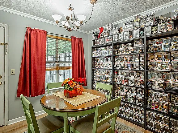 7530 Eric Dr — Photo 13