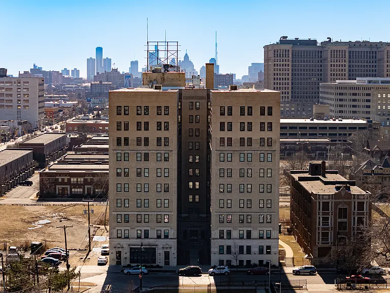 Wellington Square Apartments (A 55+ Community) — Photo 11