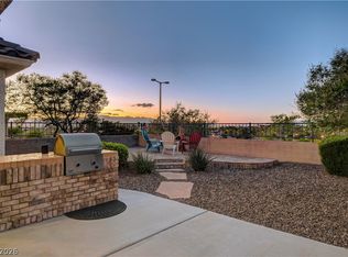 2842 Freedom Hills Dr, Henderson, NV 89052