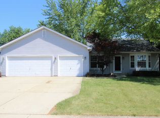3604 Westminster Pl, McHenry, IL 60050