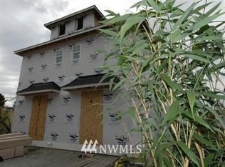 1914 B 11th Ave W #B, Seattle, WA 98119