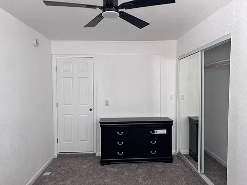 2445 Town Cir Photo 1