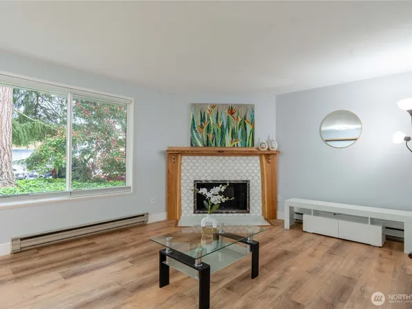 12505 NE 117th Place #J7, Kirkland, WA 98034