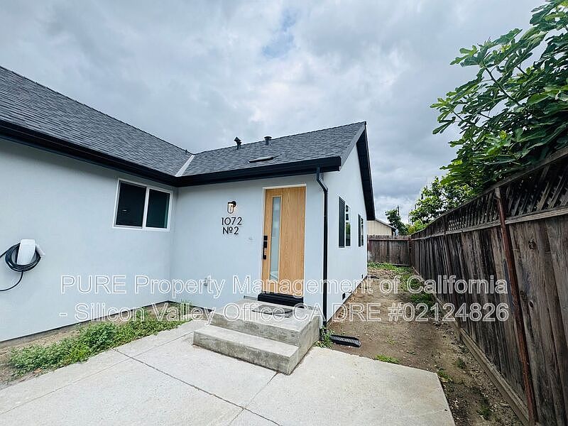1st image of 1072 S 11th St Unit 2