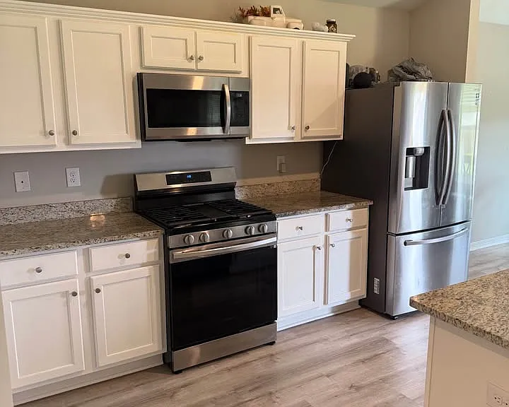10948 Cord Ave — Photo 3