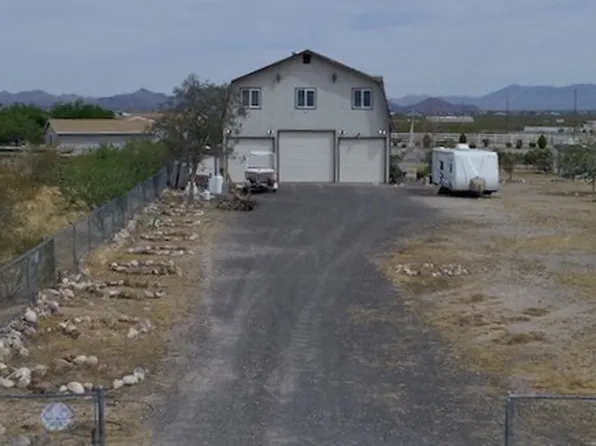 7511 W Shipp Dr, Golden Valley, AZ 86413