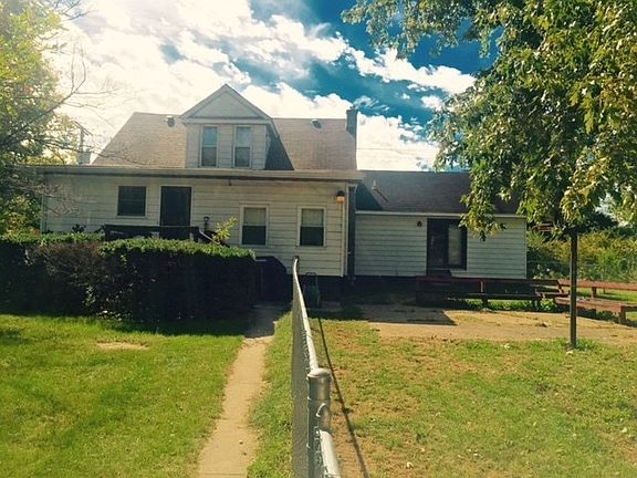 2nd image of 28571 County Road 16