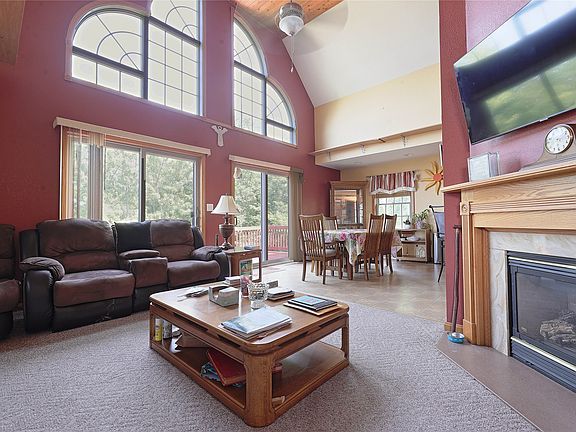 5th image of 2436 Golf Club Rd