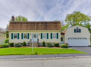 17 Gately Dr, Woburn, MA 01801