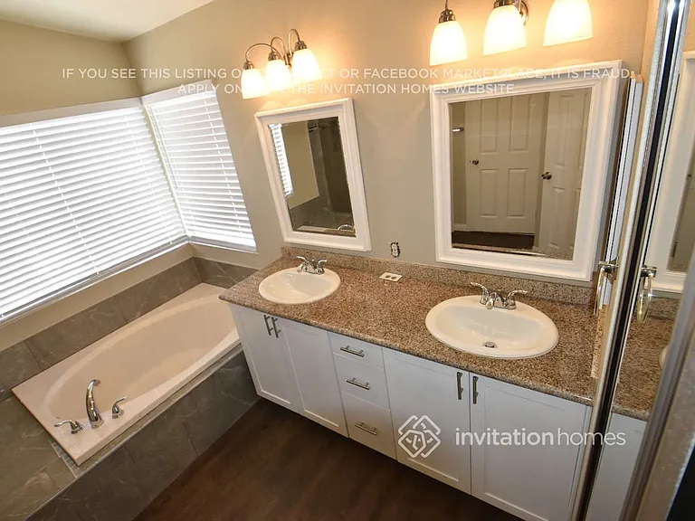 6440 Silver Dawn Ln — Photo 14