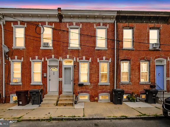 2nd image of 918 Kirkwood St