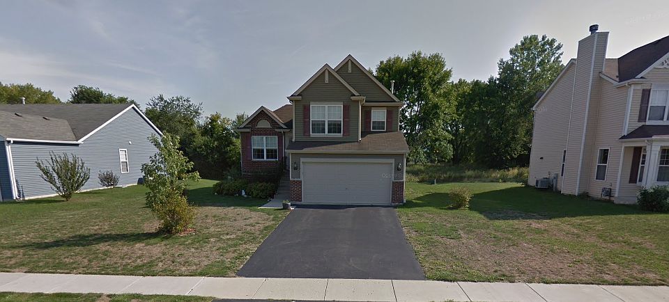 1st image of 221 Nuthatch Dr