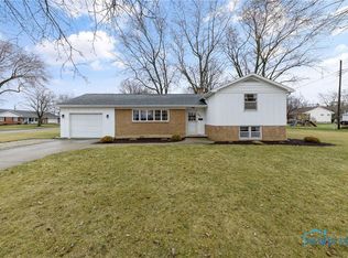 302 Storrer St, Archbold, OH 43502