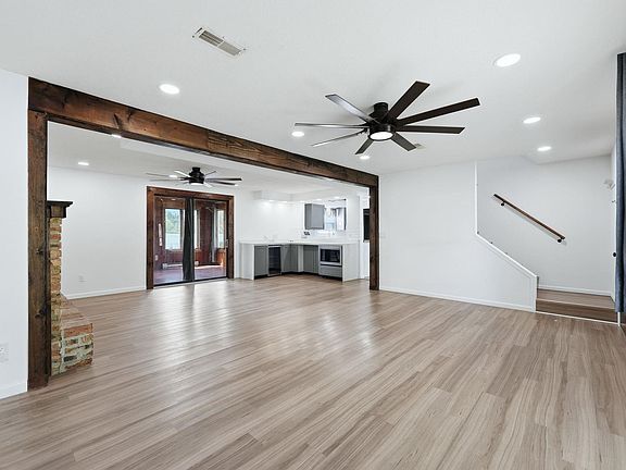 5th image of 6609 Salge Dr