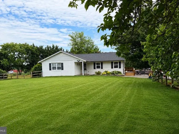 11139 Old Frederick Rd, Thurmont, MD 21788