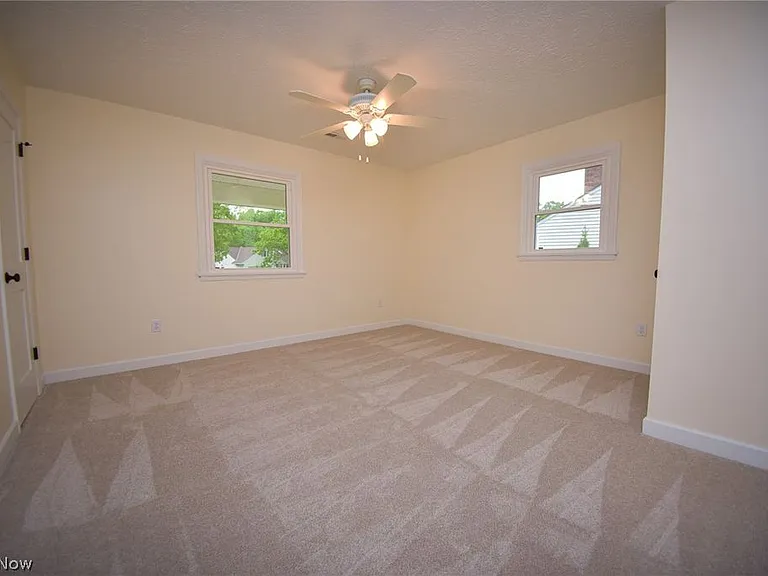 263 Cardinal Dr — Photo 34