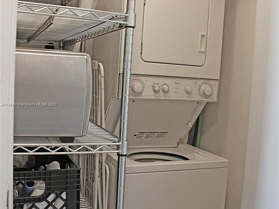 5th image of 1900 N Bayshore Dr APT 4108