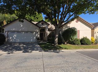 2300 Sierra St APT 122, Kingsburg, CA