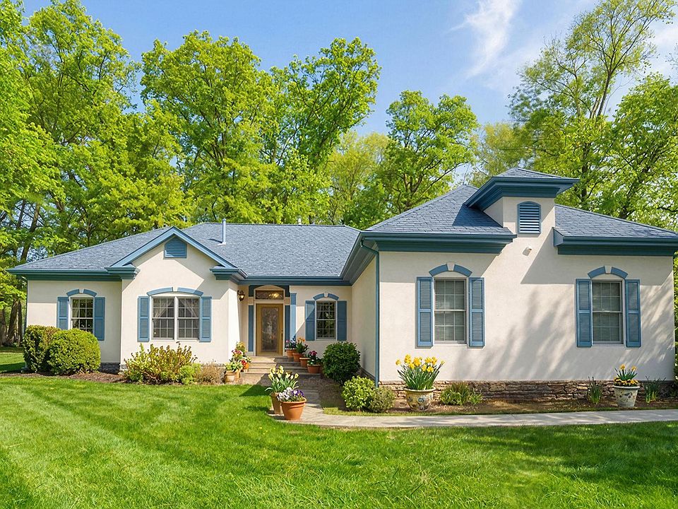 1st image of 9301 E Division Rd