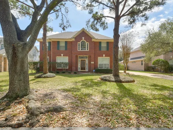 9423 Walnut Brook Ct, Houston, TX 77040