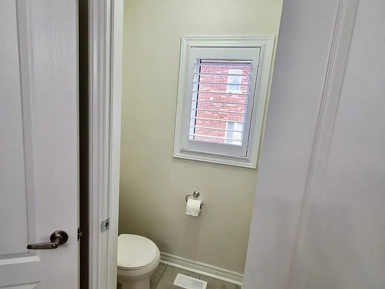 1807 Fosterbrook St — Photo 36