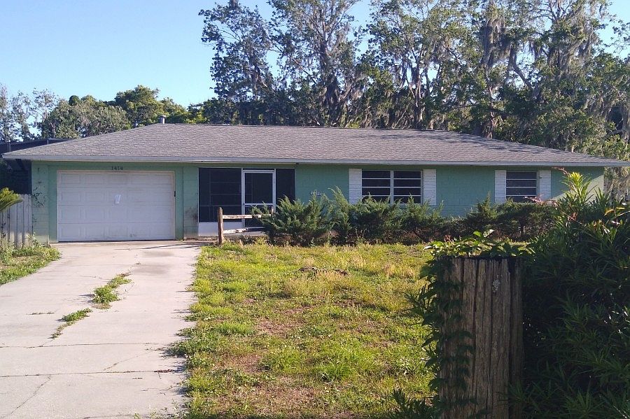 1st image of 1414 E 8th Ave