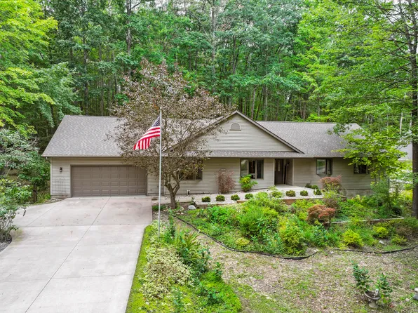 8675 N Loxley Rd, Roscommon, MI 48653