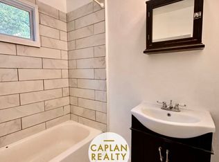 1655 State St #A, Hamden, CT 06517