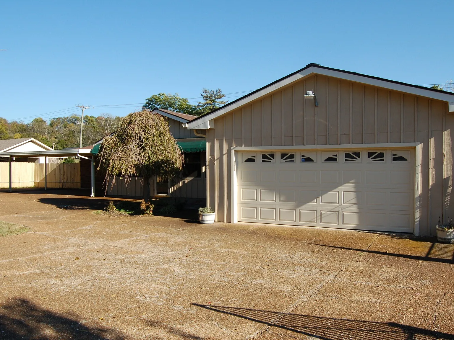 101 Loretta Drive - 1 — Photo 3