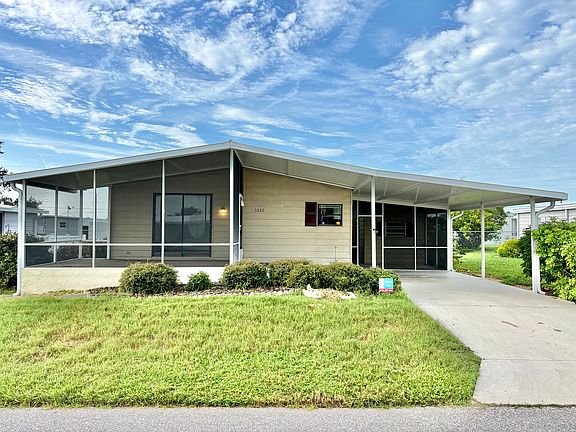 4th image of 5532 Stonehaven Ln #320