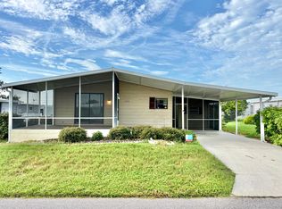 5532 Stonehaven Ln #320, Sarasota, FL 34233