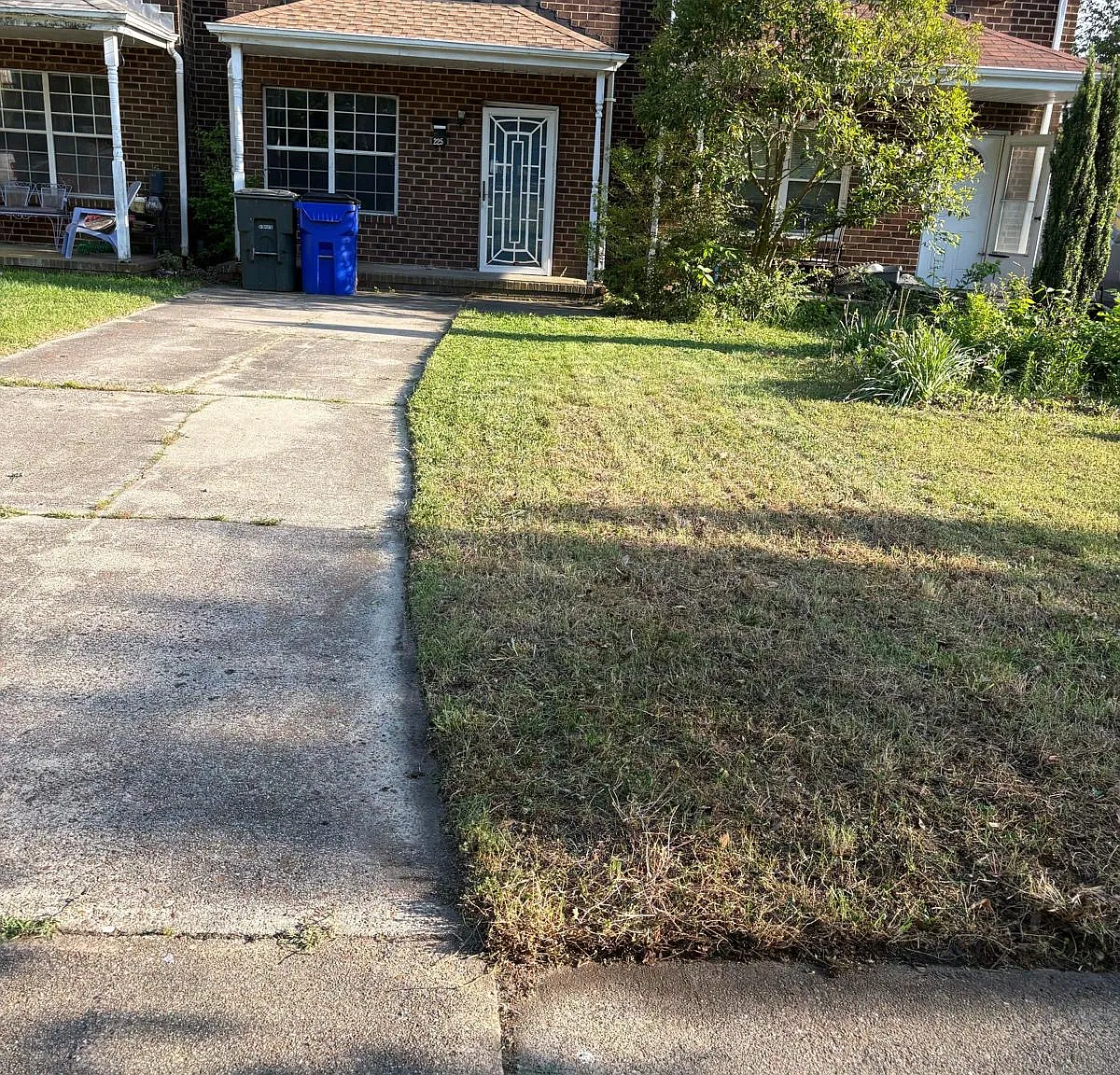 3 bed, 1580 sqft, $2,250 — Photo 1
