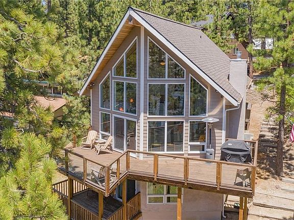 4th image of 38993 Bayview Ln