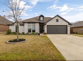 1504 Glade Meadows Dr, Joshua, TX 76058