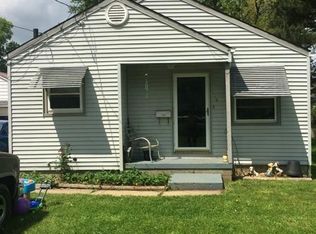 864 W Riddle Ave, Ravenna, OH 44266