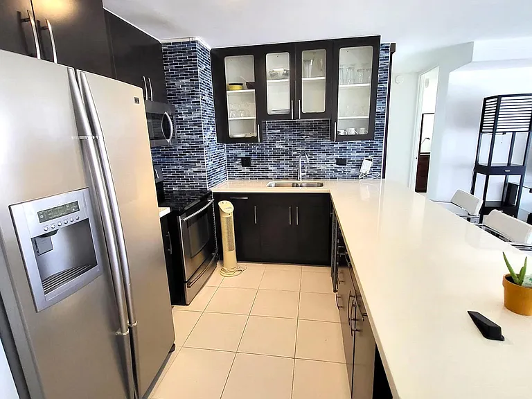 411 Hobron Ln #3404 — Photo 3