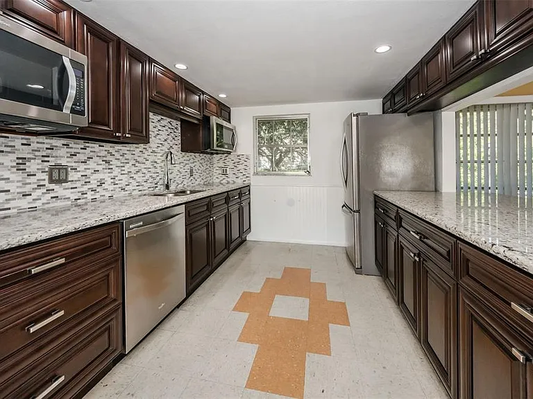 841 Patricia Ave #206 — Photo 34
