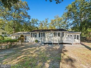 128 Auburn Ave, Browns Mills, NJ 08015