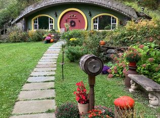 16 Wilkenson Hollow Rd, Pawling, NY 12564