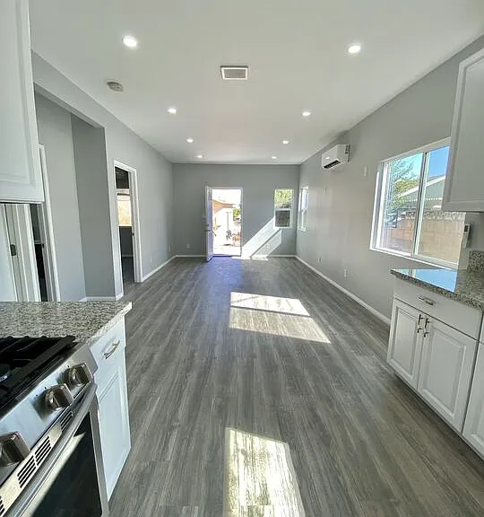 5451 Brynhurst Ave — Photo 14