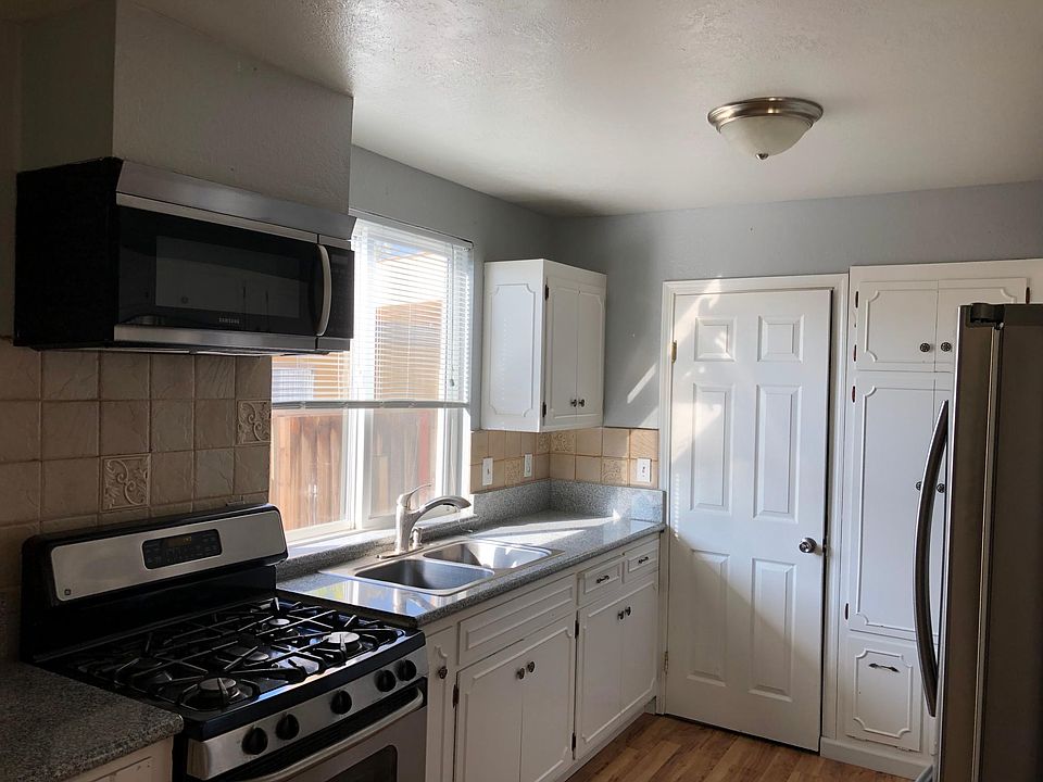 1st image of 3368 San Marino Ave